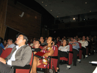 El auditorio de la U Veritas estuvo completamente lleno