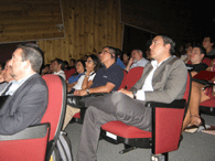 El auditorio de la U Veritas estuvo completamente lleno